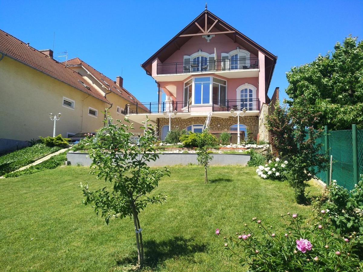 Manor Villa Hévíz Extérieur photo