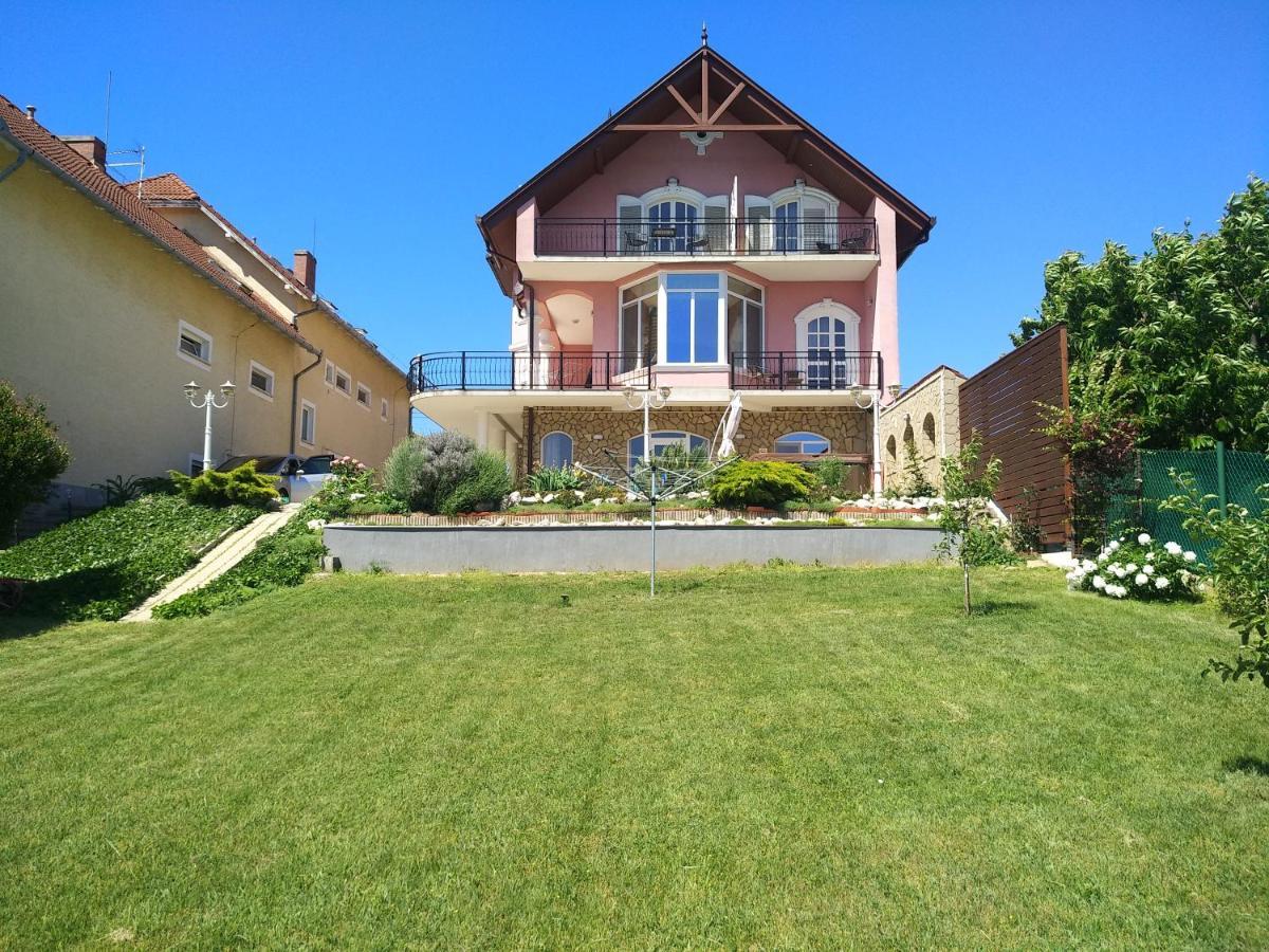 Manor Villa Hévíz Extérieur photo